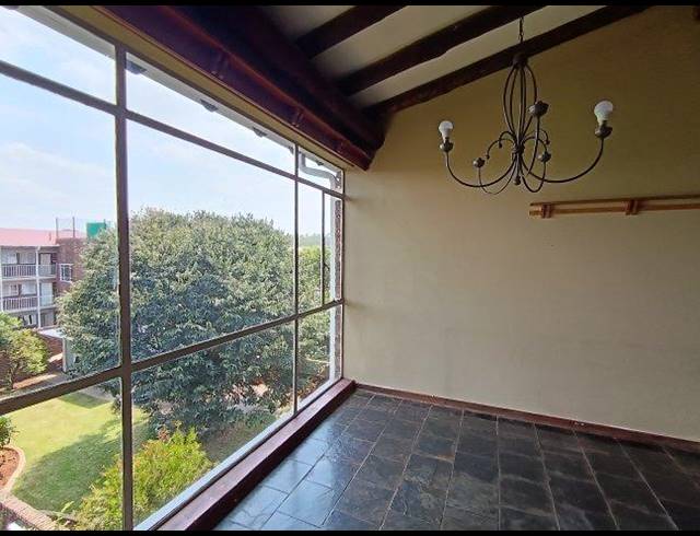 1 BEDROOM APARTMENT FOR SALE IN DORINGKLOOF